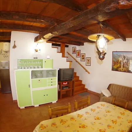 Traditional With Private Pool Peresiji